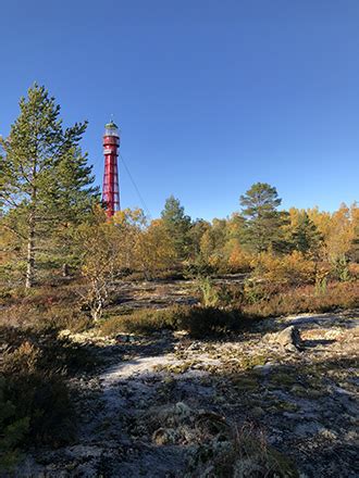 valassaarten majakka|Valassaarten luontopolun nähtävyydet